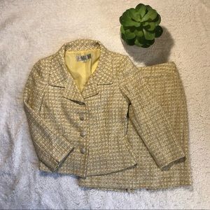 Buttercream tweed Tahari suit